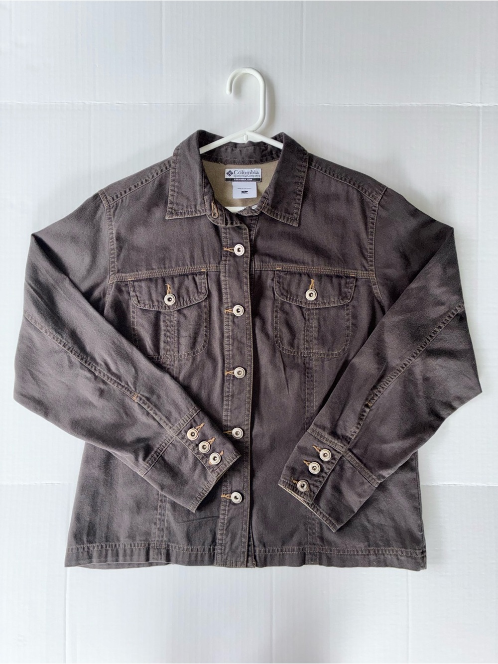 Columbia Women’s Long Sleeve Button Up 100% Cotton Jacket Size Large Brown